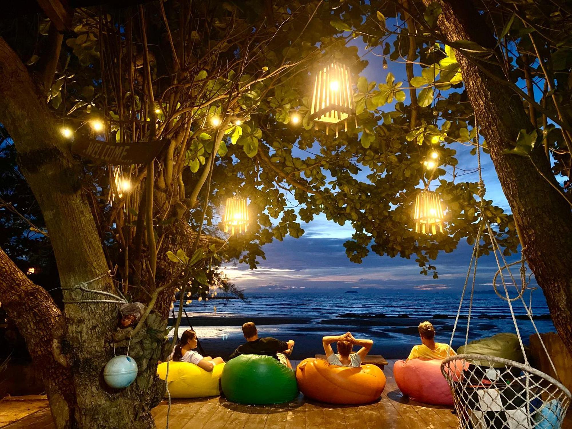 Coconut Lanta Resort @Klong Dow Beach Krabi town Exterior foto