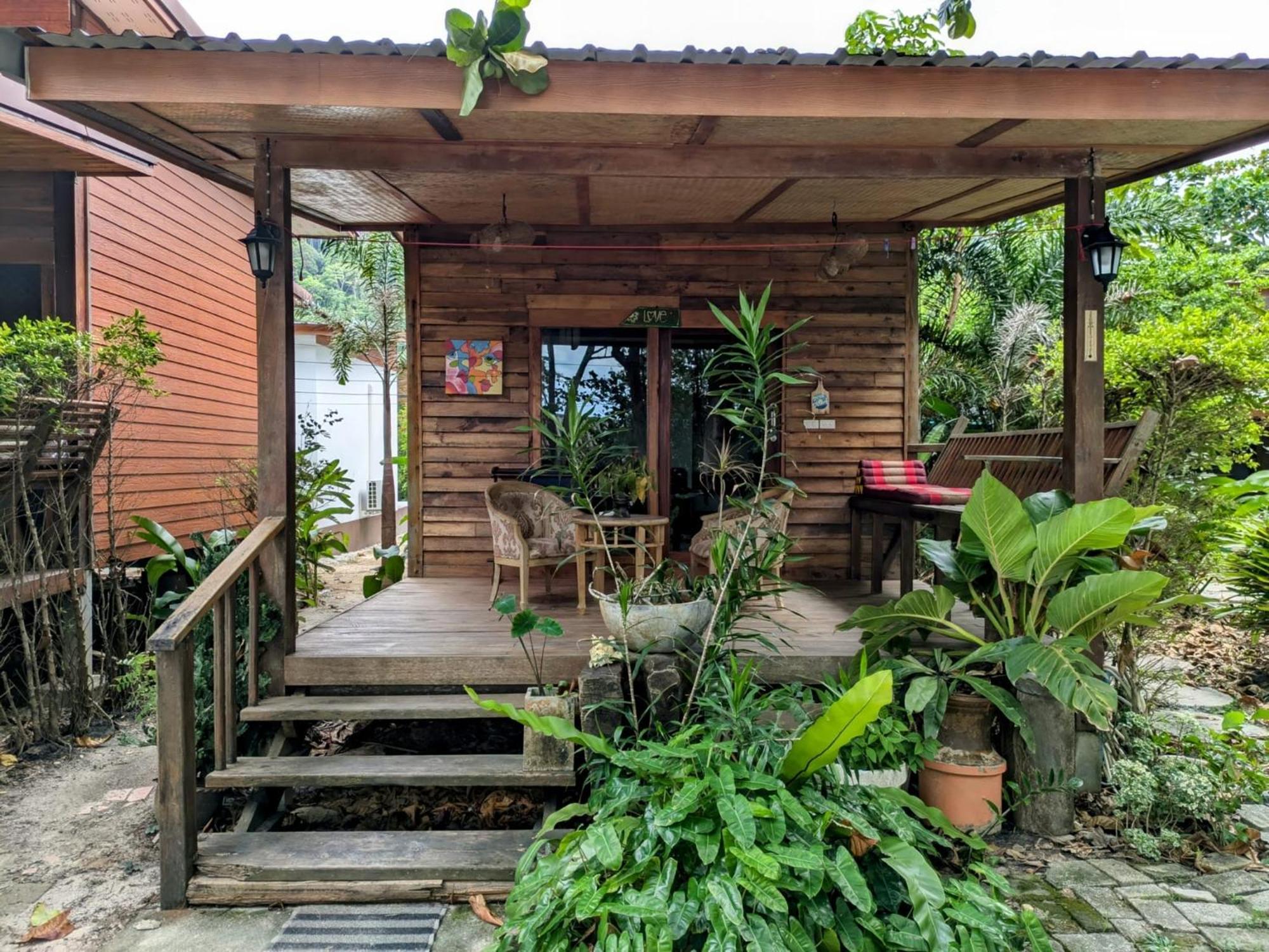 Coconut Lanta Resort @Klong Dow Beach Krabi town Exterior foto